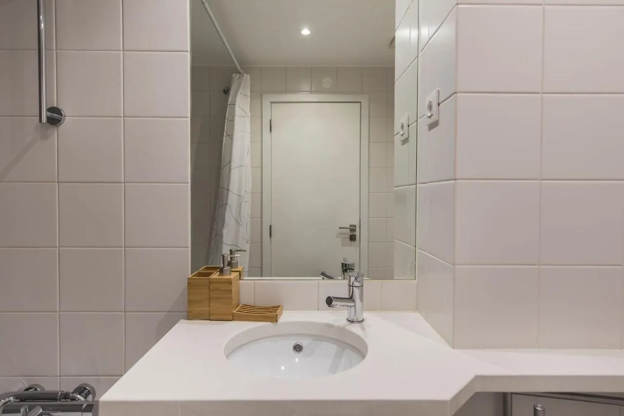 Lovelystay - Family-Friendly Apartment Downtown Lisbon Portugal