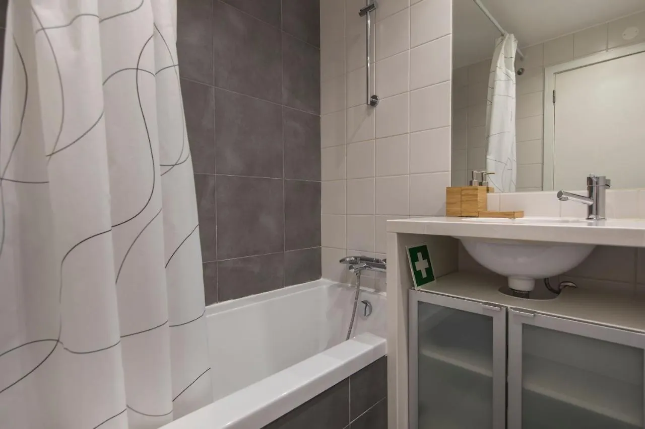 Lovelystay - Family-Friendly Apartment Downtown Lisbon